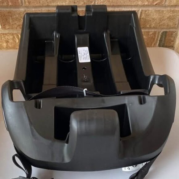 Evenflo Nurture Infant Car Seat with Base for 5-22 lbs New - Picture 9 of 9